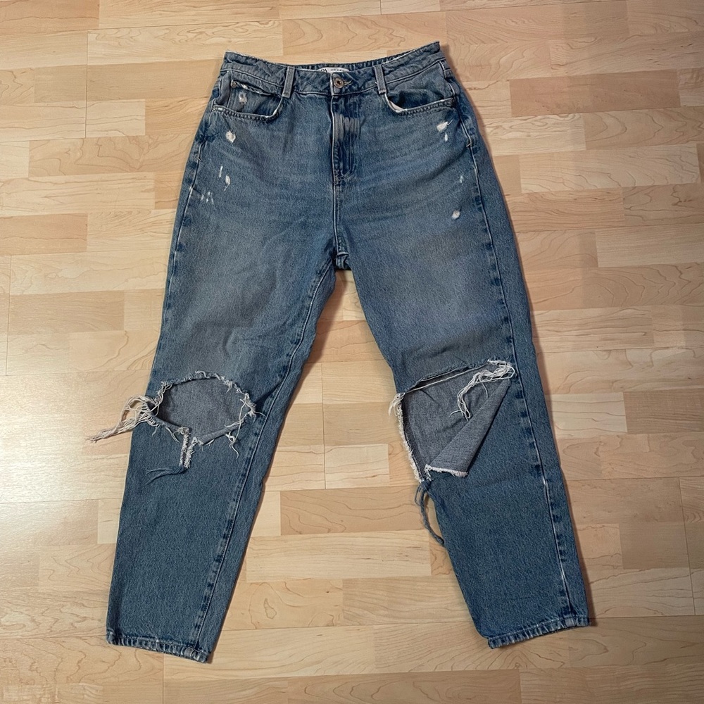 Zara light wash distressed mom jeans